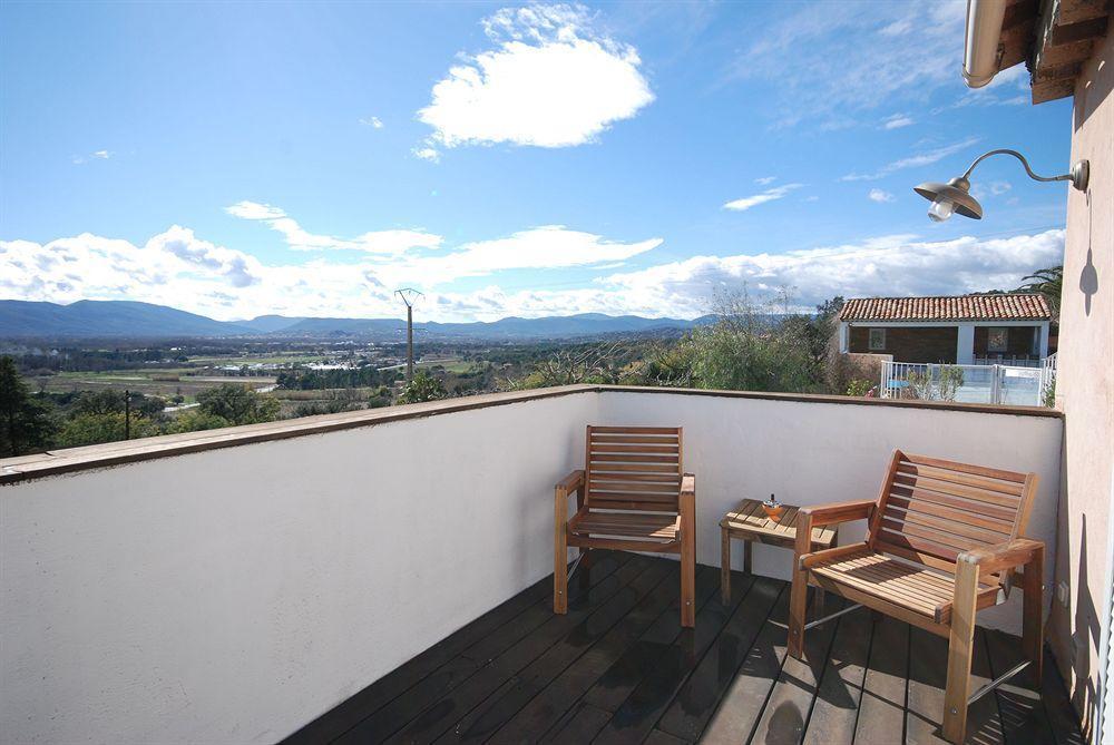 Bed and Breakfast Aloasis Grimaud Exterior foto