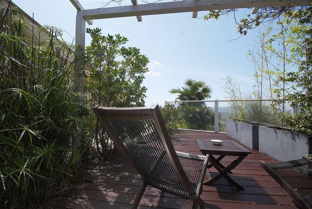 Bed and Breakfast Aloasis Grimaud Exterior foto